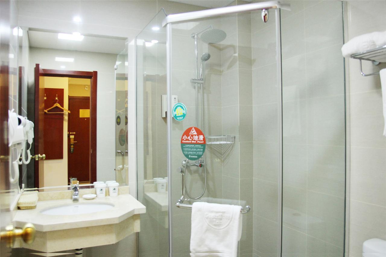 Greentree Inn Shanghai Minhang District Beiqiao Subway Station Express Hotel Exterior photo